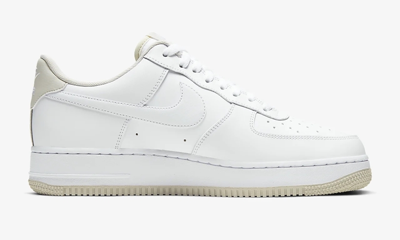 ナイキ エア フォース 1 07 2 ロー “ホワイト/ライトボーン” (NIKE AIR FORCE 1 07 2 LOW “White/Light Bone”) [CJ1380-101]