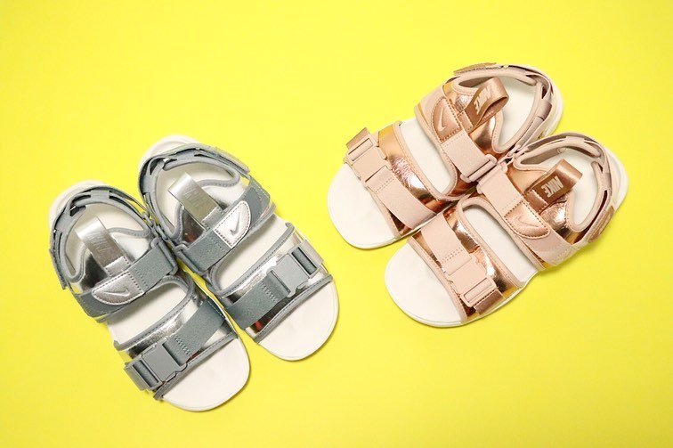 4/24発売！ナイキ ウィメンズ キャニオン サンダル “メタリックシルバー/メタリックゴールド” (NIKE WMNS CANYON SANDAL “Metallic Silver/Metallic Gold”) [CW6211-001,929]