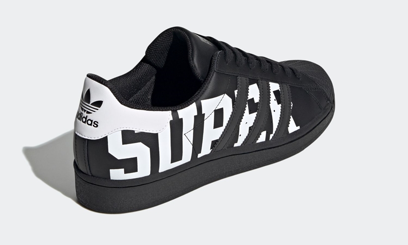 サイドに大きな「SUPERSTAR」を表現したadidas Originals SUPERSTAR “Core Black/White” (アディダス オリジナルス スーパースター “コアブラック/ホワイト”) [FV2817]