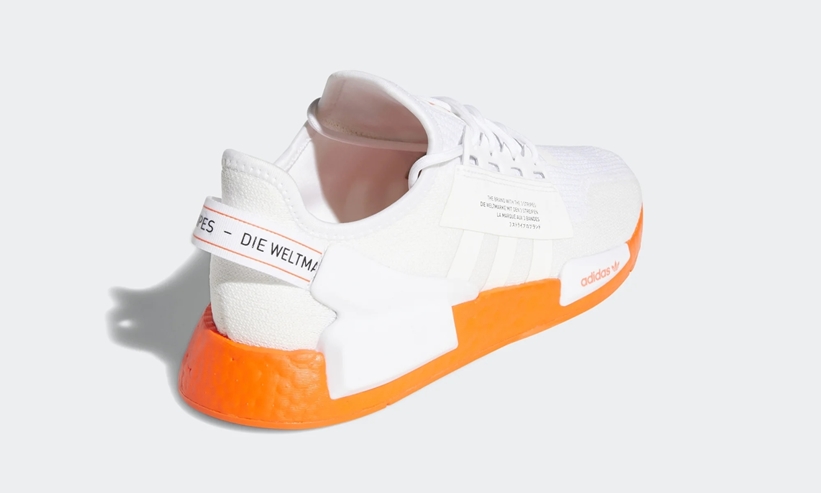 adidas Originals NMD_R1 V2 “Cloud White/Solar Red” (アディダス オリジナルス エヌ エム ディー ブイツー “クラウドホワイト/ソーラーレッド”) [FX3902]