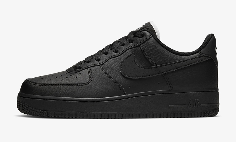 ナイキ エア フォース 1 07 ロー “ブラック” (NIKE AIR FORCE 1 07 LOW “Black”) [CJ1607-001]