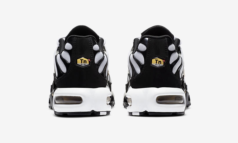 ナイキ エア マックス プラス “ホワイト/ブラック/メタリックゴールド” (NIKE AIR MAX PLUS “White/Black/Metallic Gold”) [CZ9188-001]