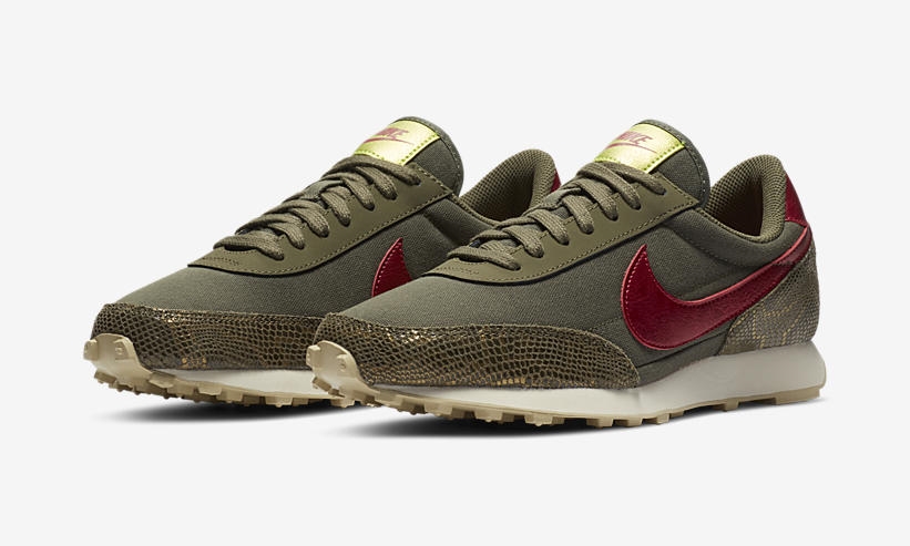 ナイキ ウィメンズ デイブレイク “オリーブ/レッド” (NIKE WMNS DAYBREAK “Olive/Red”) [CZ0464-200]