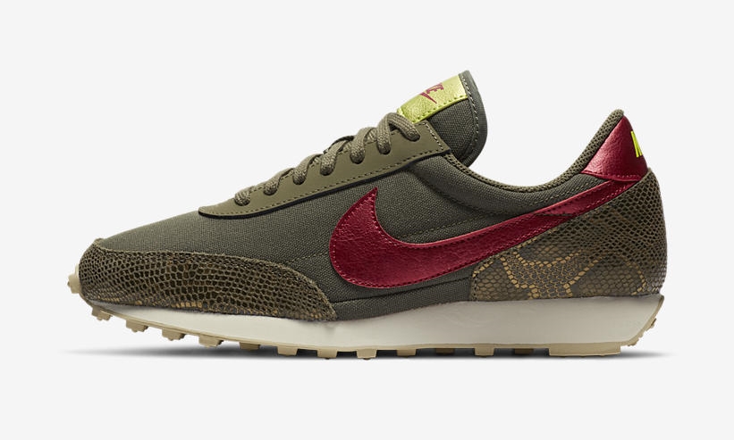 ナイキ ウィメンズ デイブレイク “オリーブ/レッド” (NIKE WMNS DAYBREAK “Olive/Red”) [CZ0464-200]