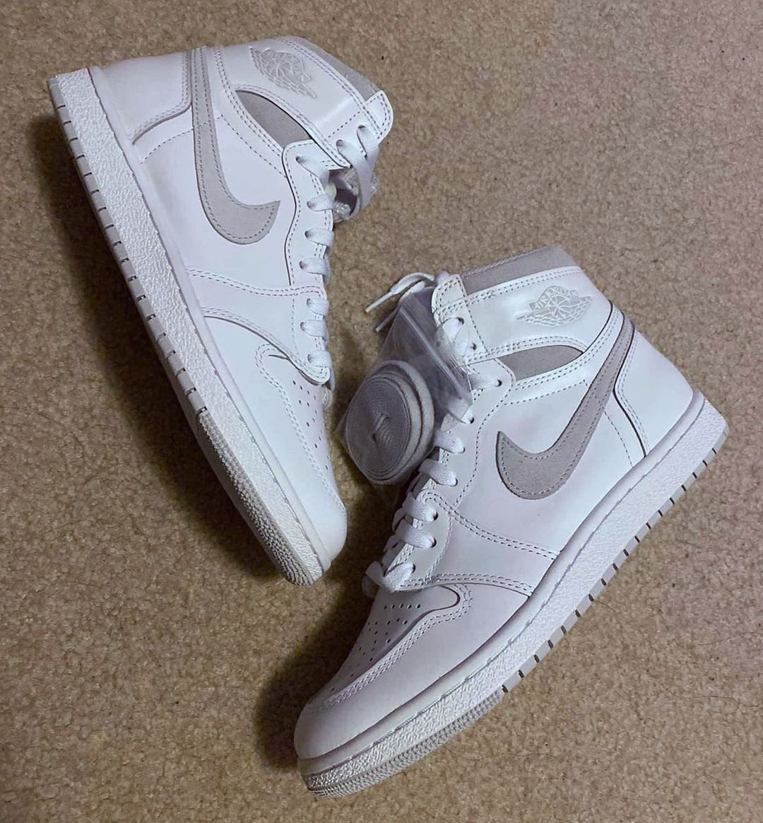 国内 2/10 発売！ナイキ エア ジョーダン 1 ハイ 85 “ホワイト/ニュートラルグレー” (NIKE AIR JORDAN 1 HIGH 85 “White/Neutral Grey”) [BQ4422-100]