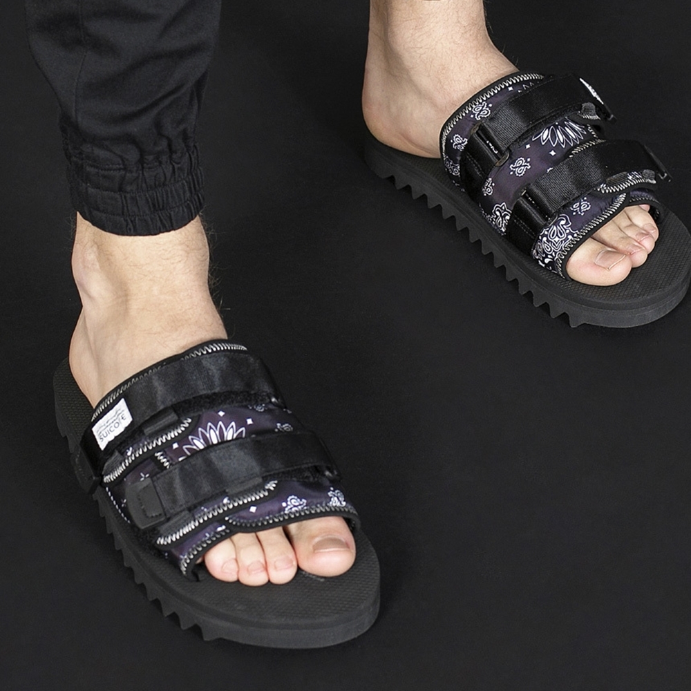 ペイズリーバンダナプリント生地を採用したモデルを含む SUICOKE × monkey time 別注モデル2型が6/5発売 (スイコック モンキータイム)