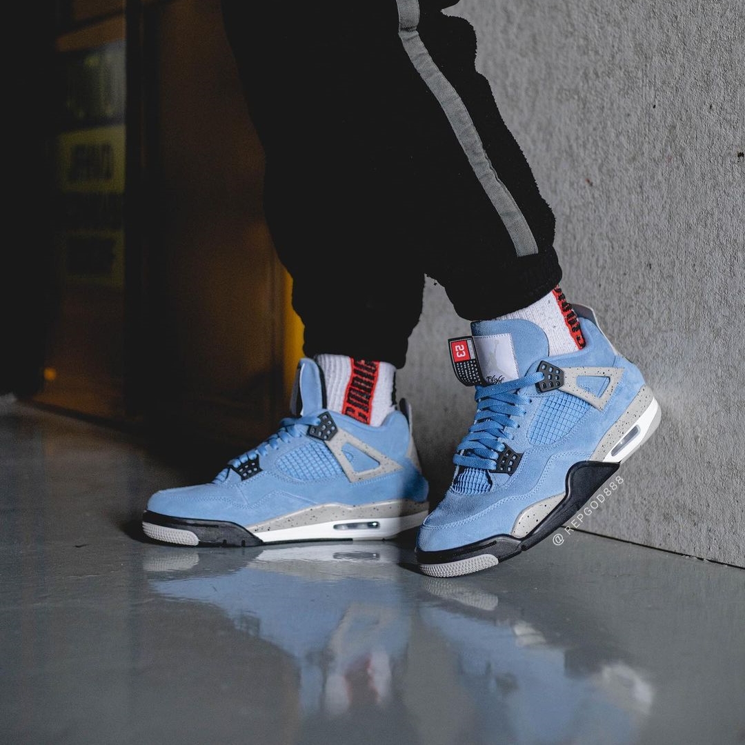 【国内 4/28 発売】ナイキ エア ジョーダン 4 “ユニバーシティブルー/テックグレー” (NIKE AIR JORDAN 4 “University Blue/Tech Grey”) [CT8527-400]