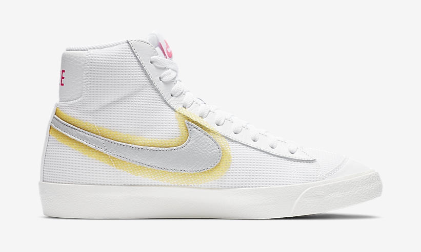 ナイキ ブレーザー ミッド 77 ビンテージ “ホワイト/メタリックシルバー/ユニバーシティゴールド” (NIKE BLAZER MID 77 VINTAGE “White/Metallic Silver/University Gold”) [CZ8105-100]