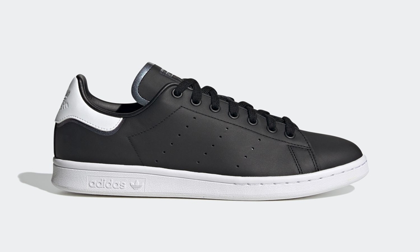 6/11発売！虹色のアクセントを施したアディダス オリジナルス スタンスミス (adidas Originals STAN SMITH “Black/White”) [FU9614]