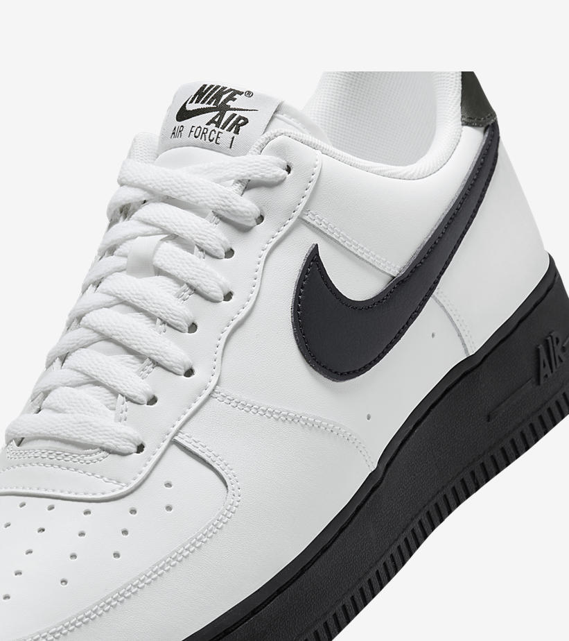 【2024年 リストック】ナイキ エア フォース 1 07 ロー “ホワイト/ブラック” (NIKE AIR FORCE 1 07 LOW “White/Black”) [CK7663-101]