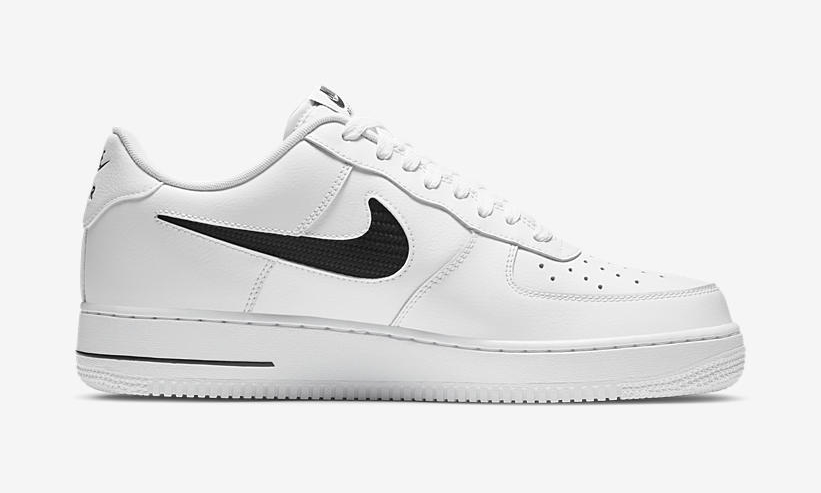 スウッシュをブラックメッシュで表現したナイキ エア フォース 1 ロー “ホワイト/ブラック” (NIKE AIR FORCE 1 LOW “White/Black”) [CZ7377-100]