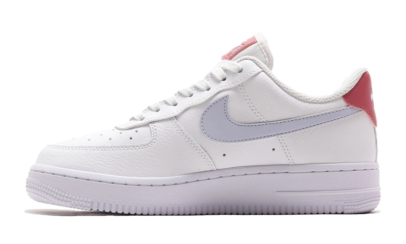 ナイキ ウィメンズ エア フォース 1 07 ロー “ホワイト/デザートベリー” (NIKE WMNS NIKE AIR FORCE 1 07 LOW “White/Desert Berry”) [315115-156]