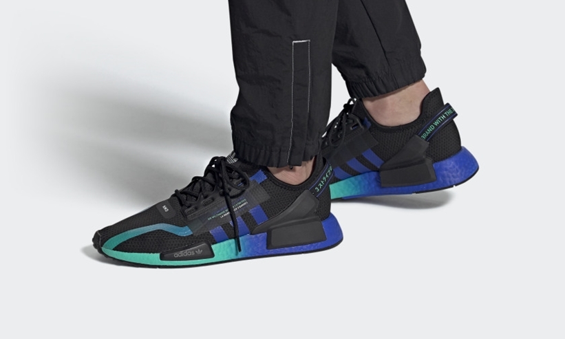 7/1発売！adidas Originals NMD_R1 V2 “Core Black/Blue” (アディダス オリジナルス エヌ エム ディー ブイツー “コアブラック/ブルー”) [FY5913]