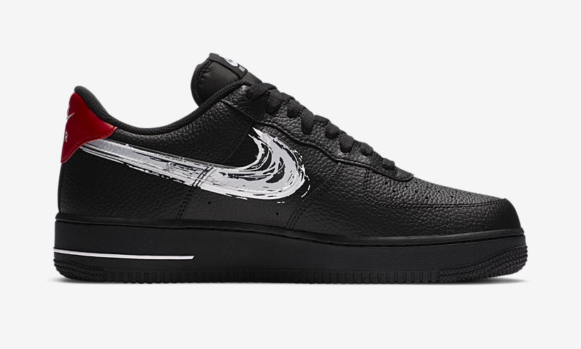 ナイキ エア フォース 1 ロー “ブラック/ホワイト” (NIKE AIR FORCE 1 LOW “Brushstroke Swoosh”) [DA4657-001,100]