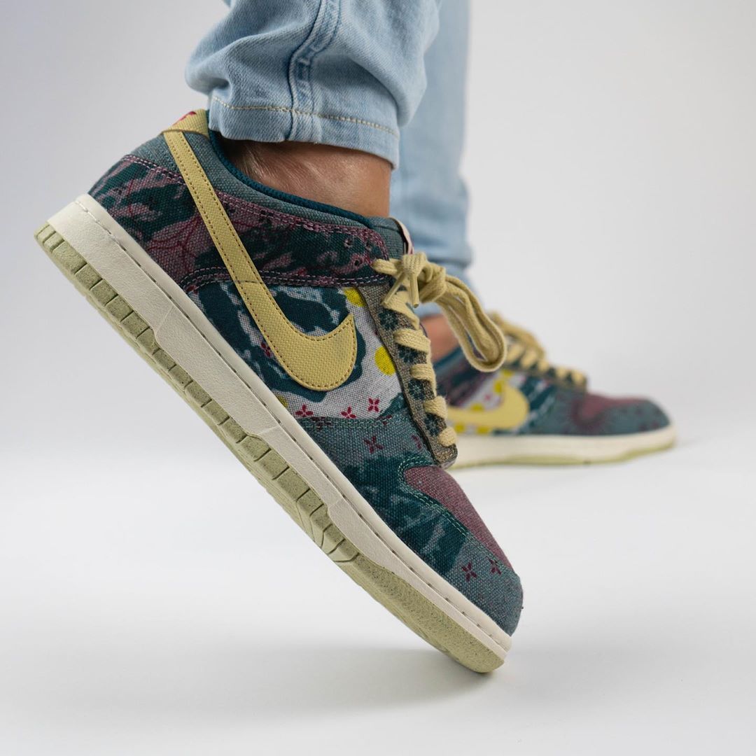 nike dunk low lemon wash stores