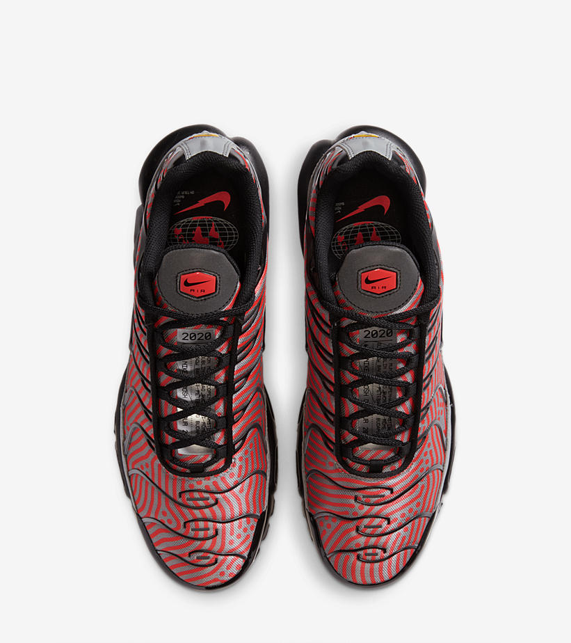 ナイキ エア マックス プラス “スウッシュ・オン・ツアー 2020/ユーロツアー” ブラック/レッド (NIKE AIR MAX PLUS “Swoosh On Tour 2020/Euro Tour” Black/Red) [CW7578-100]