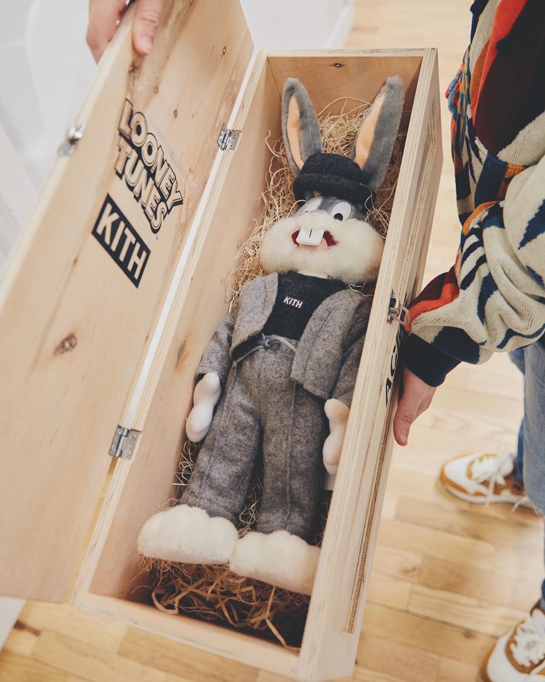 海外7/13 発売！KITH × Bugs Bunny コラボが登場か (キス バッグス・バニー)