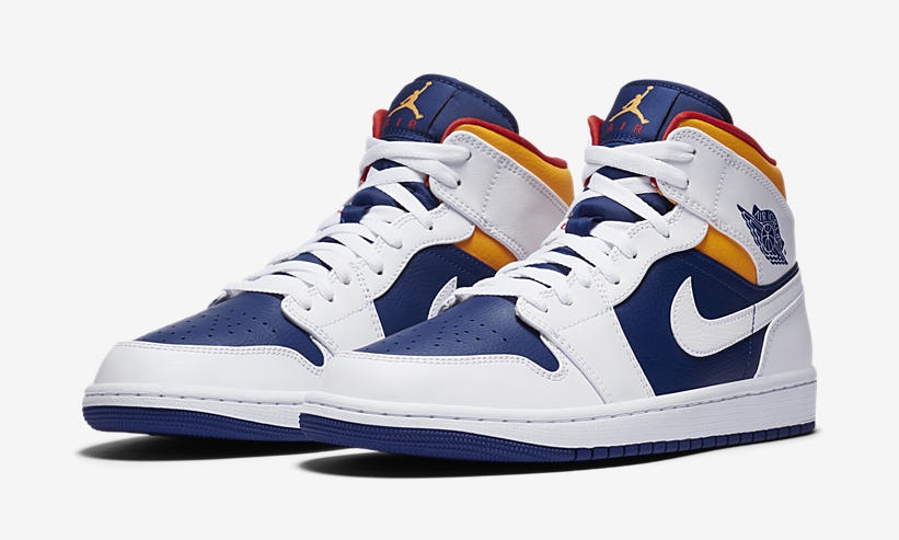 8/8発売！ナイキ エア ジョーダン 1 ミッド “ホワイト/ディープロイヤルブルー/トラックレッド” (NIKE AIR JORDAN 1 MID “White/Deep Royal Blue/Track Red”) [554724,554725-131]