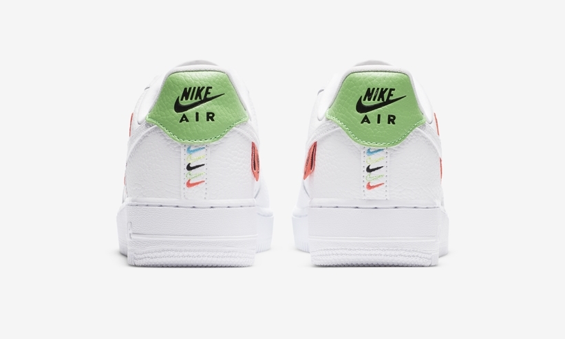 ナイキ ウィメンズ エア フォース 1 07 ロー SE “ワールドワイド” ホワイト/ダーククリムゾン (NIKE WMNS AIR FORCE 1 07 LOW SE “World Wide” White/Dark Crimson) [CT1414-100]