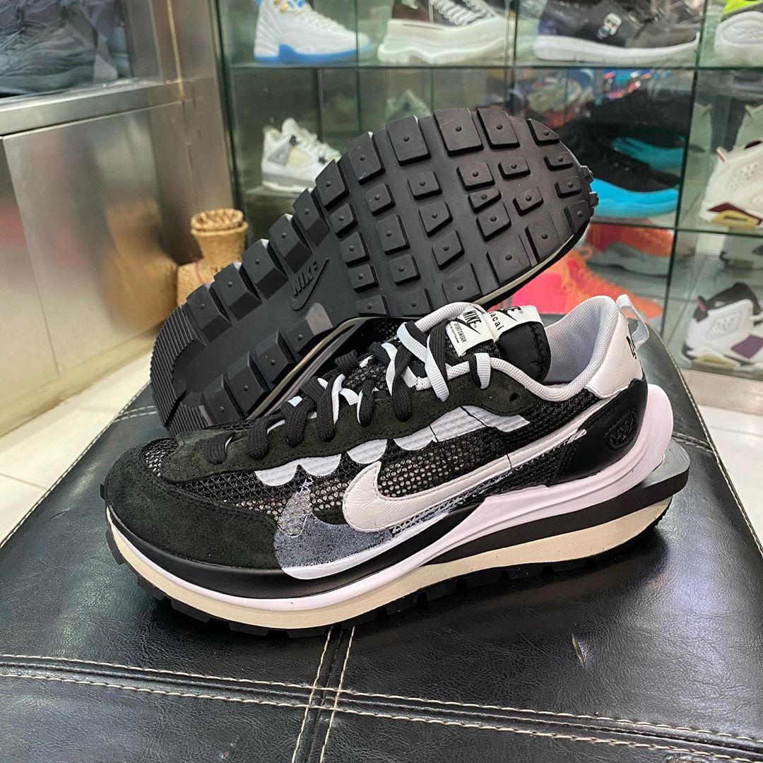 11/6、12/23 発売！sacai x NIKE VAPOR WAFFLE (サカイ ナイキ ヴェイパー ワッフル) [CV1363-001,100,700][DD3035-200]