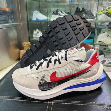 11/6、12/23 発売！sacai x NIKE VAPOR WAFFLE (サカイ ナイキ ヴェイパー ワッフル) [CV1363-001,100,700][DD3035-200]