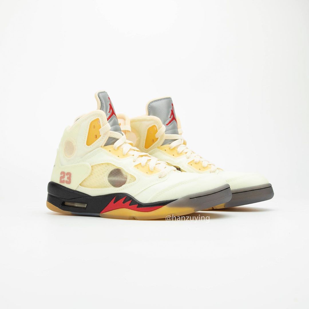 【10/29 発売、アパレル 12月中旬 発売】オフホワイト × ナイキ エア ジョーダン 5 “セイル” (OFF-WHITE NIKE AIR JORDAN 5 “Sail/Fire Red/Muslin/Black”) [DH8565-100]