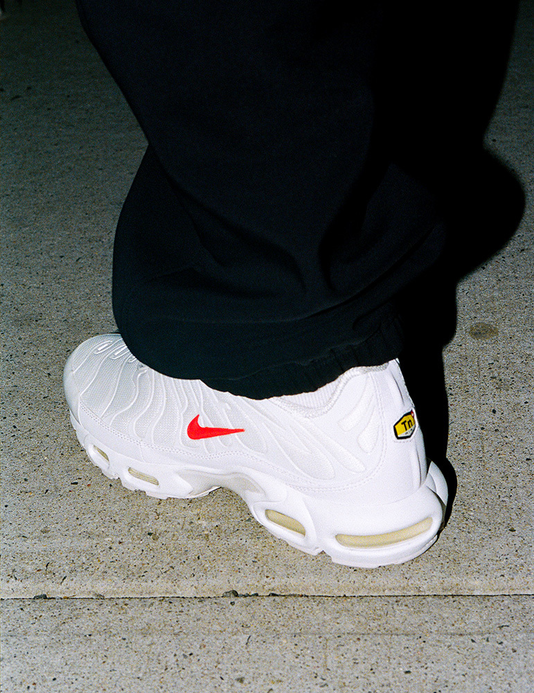 国内 10/17、11/7 発売予定！SUPREME × NIKE AIR MAX PLUS 3カラー (シュプリーム ナイキ エア マックス プラス)