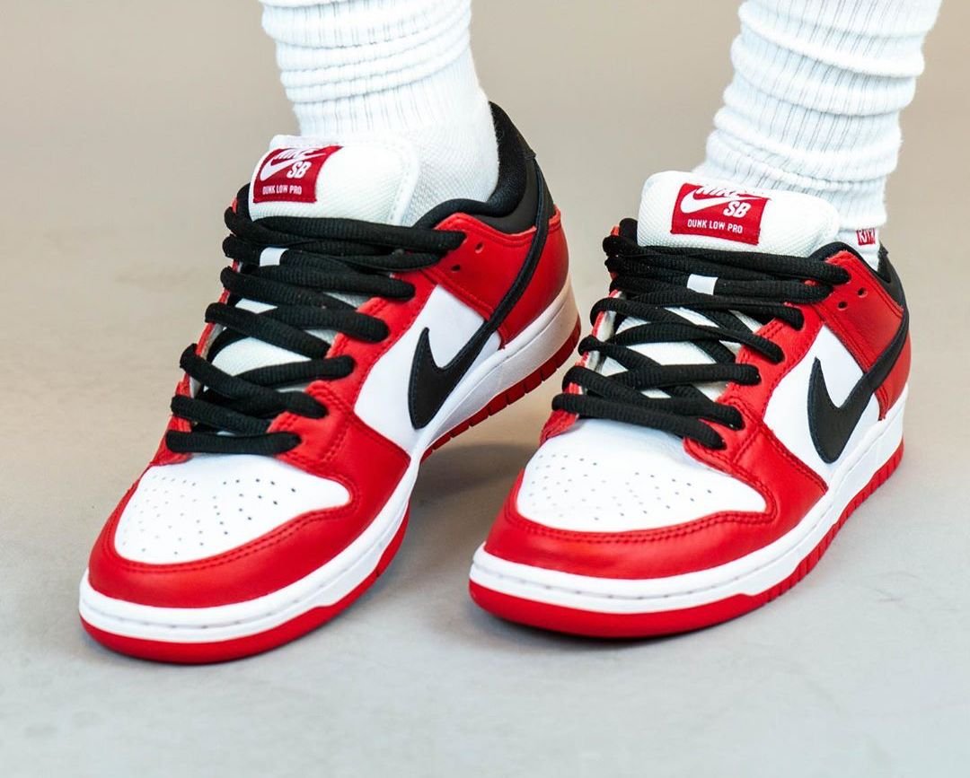 【国内 2024年 4/3 発売】ナイキ SB ダンク ロー プロ “J-パック” “シカゴ” (NIKE SB DUNK LOW PRO “J-Pack” “Chicago”) [BQ6817-600]