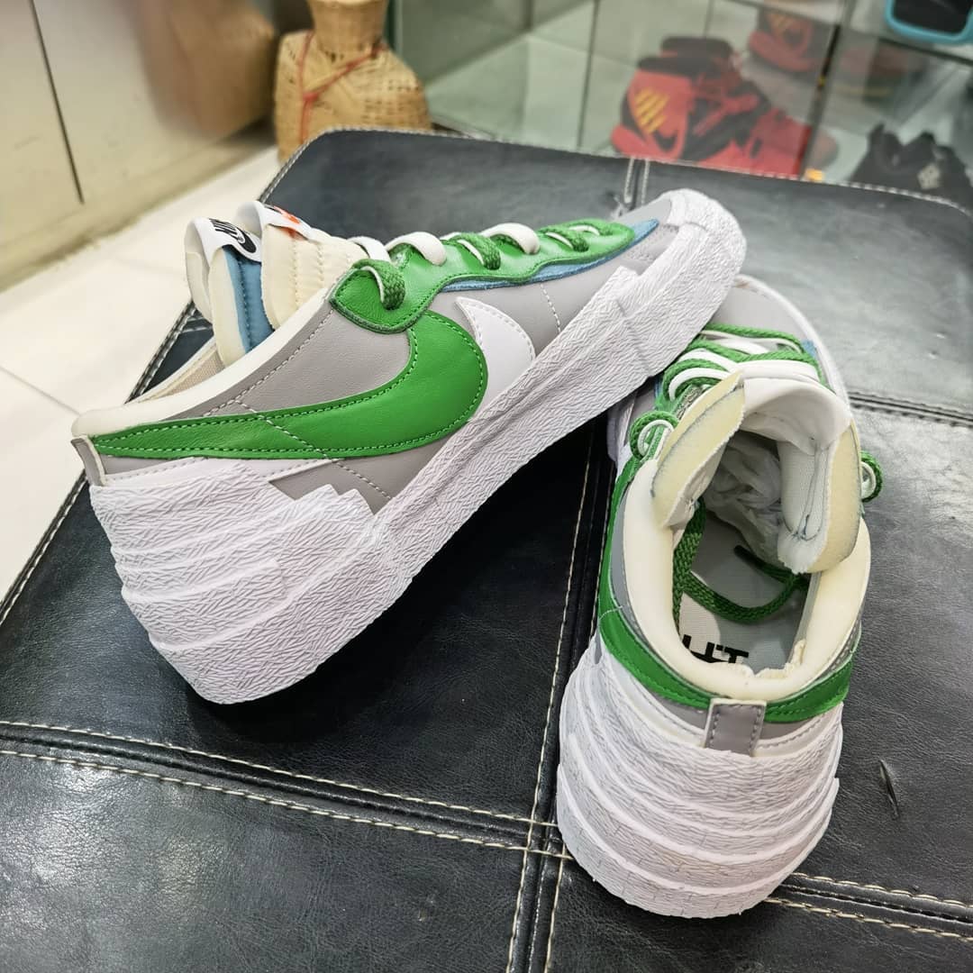 【国内 6/10、7/29 発売】sacai x NIKE BLAZER LOW 4カラー (サカイ ナイキ ブレーザー ロー) [DD1877-001,002,100,200]