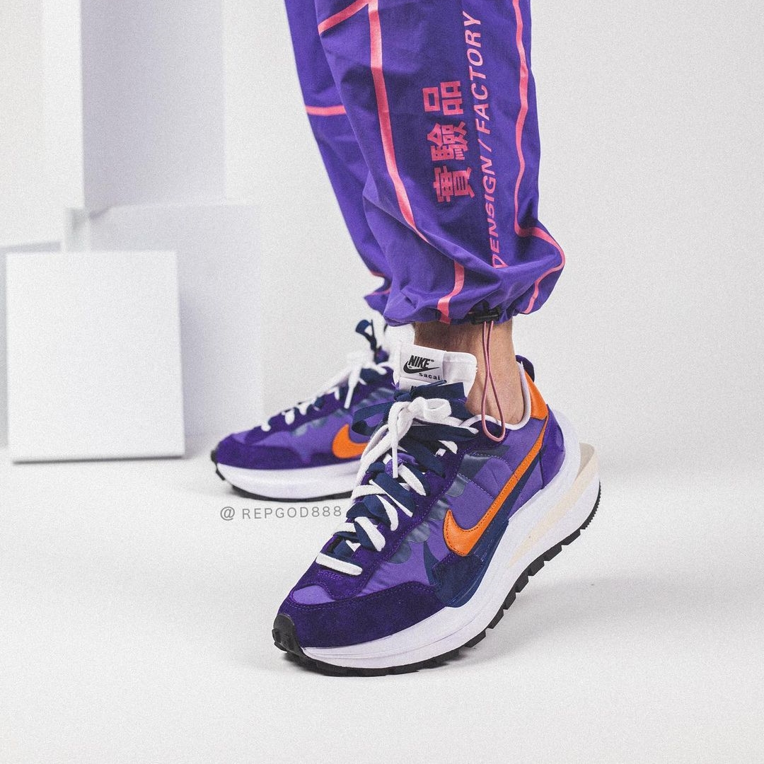 【国内 4/27、3/10 発売予定】sacai x NIKE VAPOR WAFFLE 4カラー (サカイ ナイキ ヴェイパー ワッフル) [DD1875-001,100,200,500]