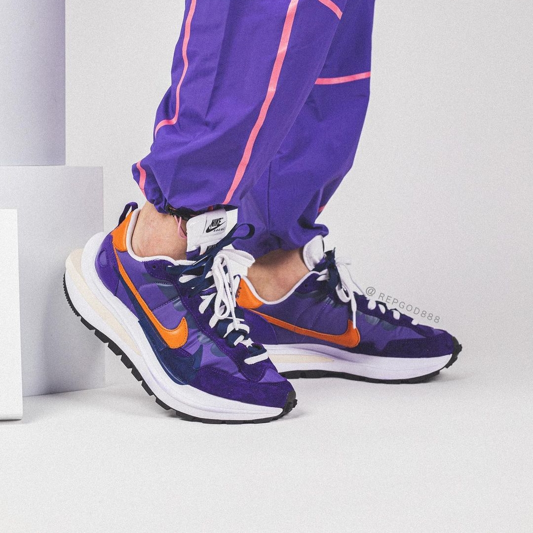 【国内 4/27、3/10 発売予定】sacai x NIKE VAPOR WAFFLE 4カラー (サカイ ナイキ ヴェイパー ワッフル) [DD1875-001,100,200,500]