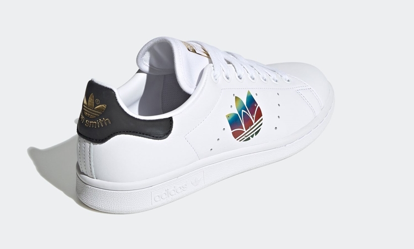 8/7発売！3D加工のメタリックなロゴを配置した アディダス オリジナルス スタンスミス (adidas Originals STAN SMITH “White/Black/Metallic Gold”) [FW2443]