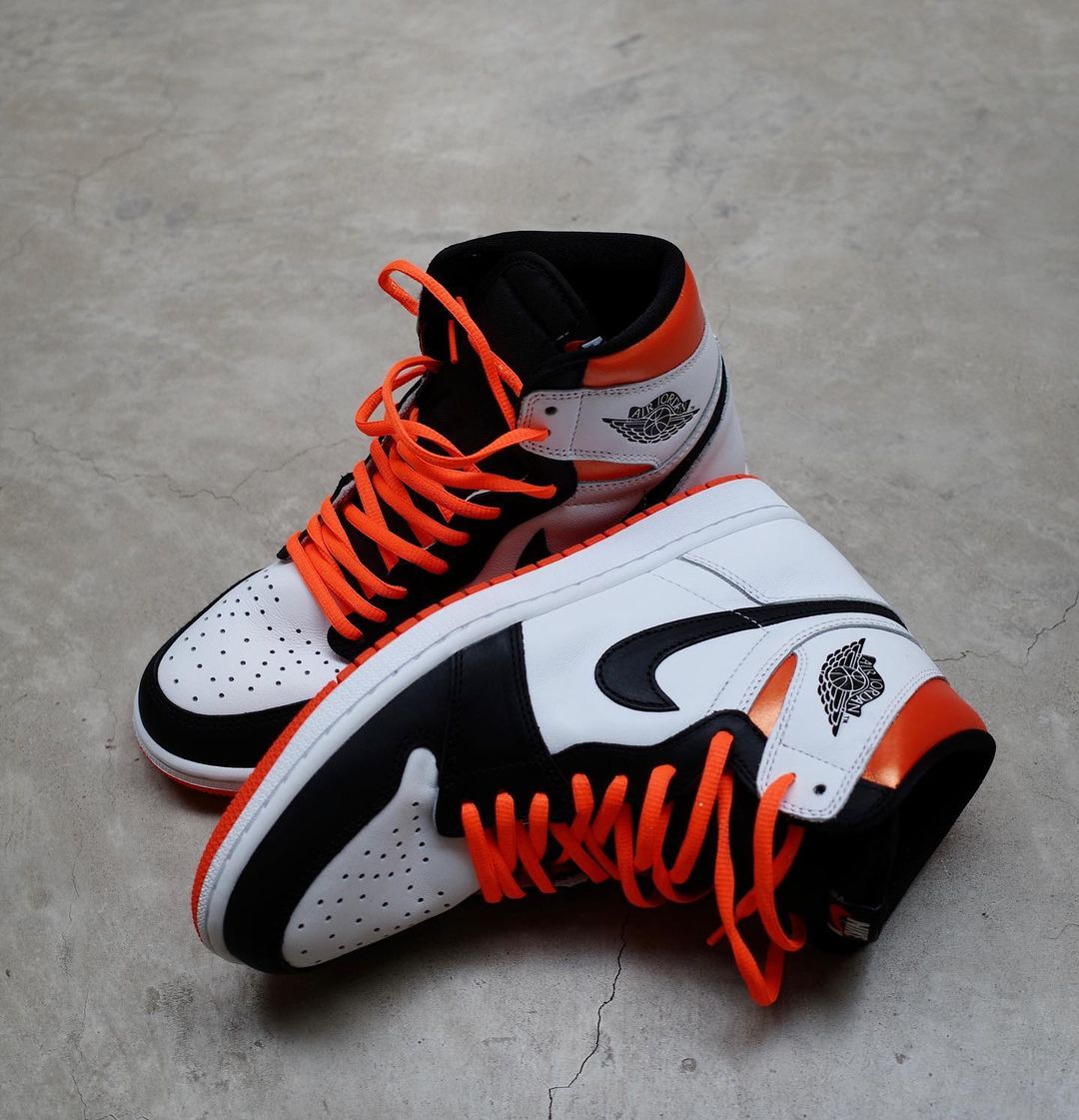 【国内 7/26 発売】ナイキ エア ジョーダン 1 レトロ ハイ OG “ホワイト/オレンジ/ブラック” (NIKE AIR JORDAN 1 RETRO HIGH OG “White/Orange/Black‬”) [555088-180]