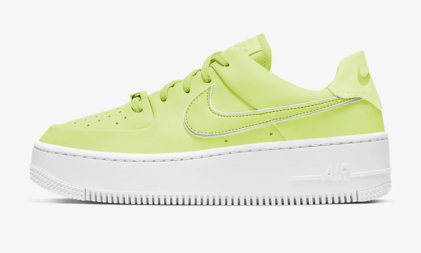 ナイキ ウィメンズ エア フォース 1 セージロー “ベアリーボルト/ホワイト” (NIKE WMNS AIR FORCE 1 SAGE LOW “Barely Volt/White”) [CJ1642-700]