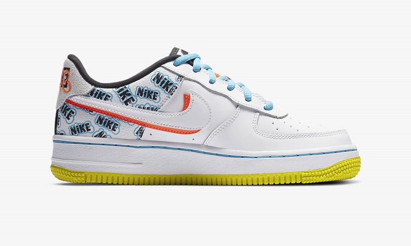 ナイキ GS エア フォース 1 ロー “ホワイト/ハイパークリムゾン” (NIKE GS AIR FORCE 1 LOW “White/Hyper Crimson”) [CZ8139-100]