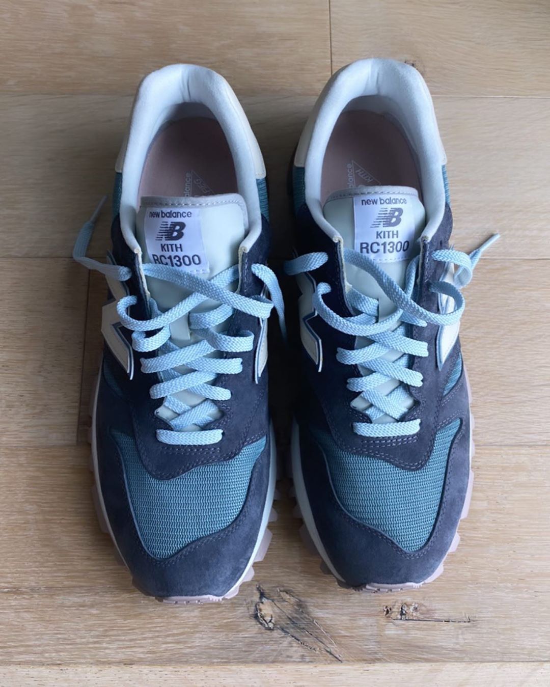 KITH TOKYO 8/28発売！KITH RONNIE FIEG × New Balance RC1300 “Steel Blue” (キス ニューバランス M1300 “スティールブルー”)