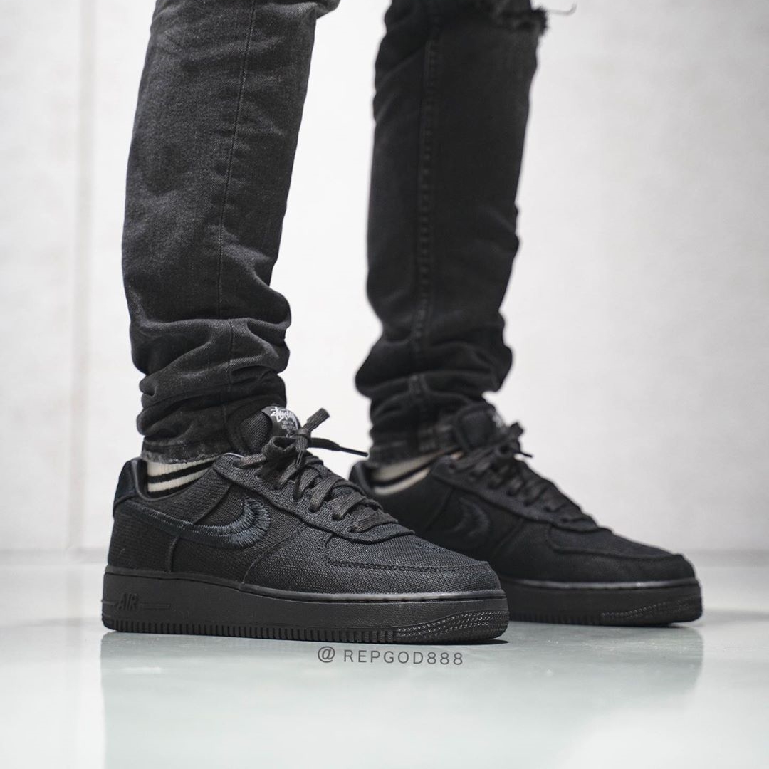 国内 12/12 発売！ステューシー × ナイキ エア フォース 1 ロー “ブラック/フォッシルストーン” (STUSSY NIKE AIR FORCE 1 LOW “Black/Fossil Stone”) [CZ9084-001,200]