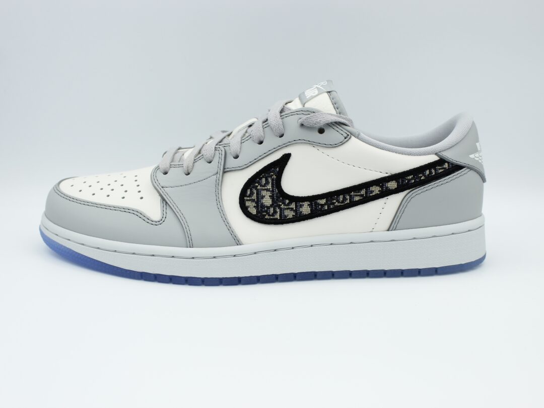 【レビュー】DIOR × NIKE AIR JORDAN 1 LOW OG “Wolf Grey/Sail/Photon Dust/White” (ディオール ナイキ エア ジョーダン 1 ロー OG) [CN8608-002]