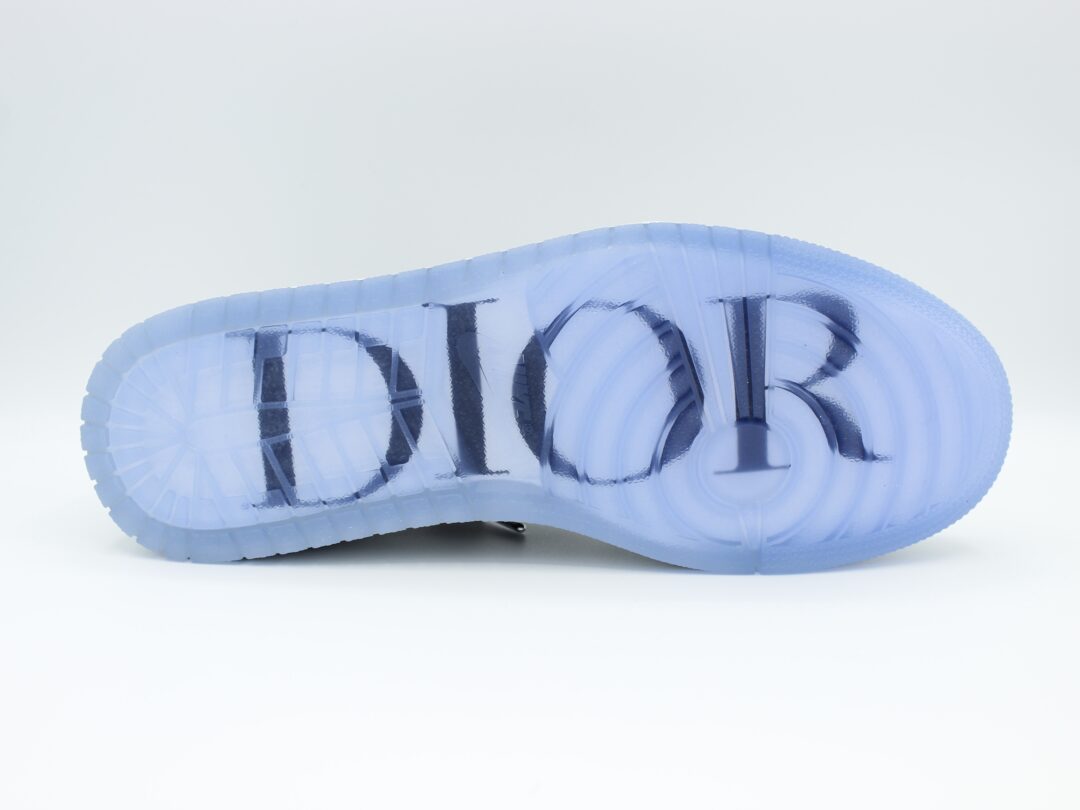 【レビュー】DIOR × NIKE AIR JORDAN 1 LOW OG “Wolf Grey/Sail/Photon Dust/White” (ディオール ナイキ エア ジョーダン 1 ロー OG) [CN8608-002]