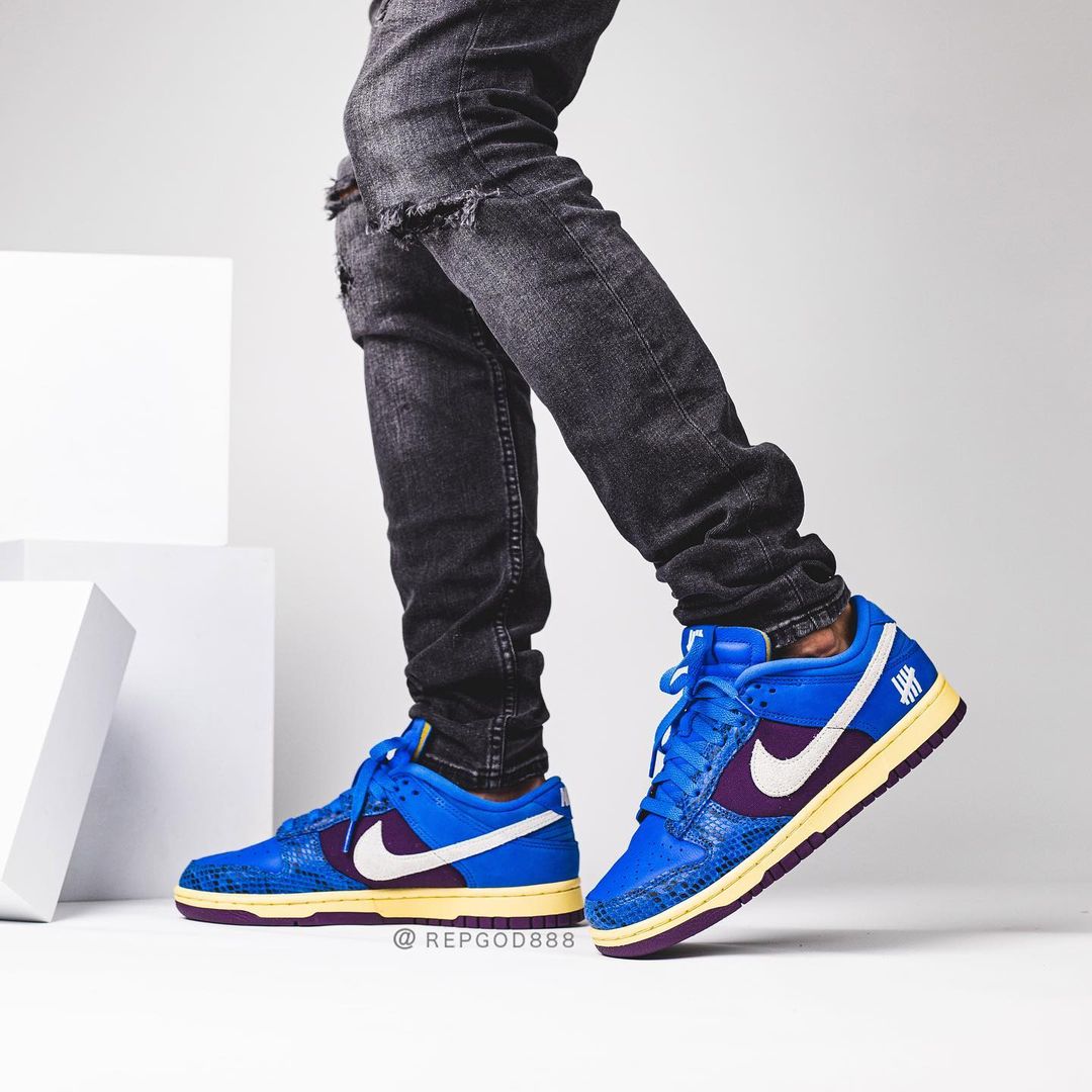 nike  dunk undefeated アンディー