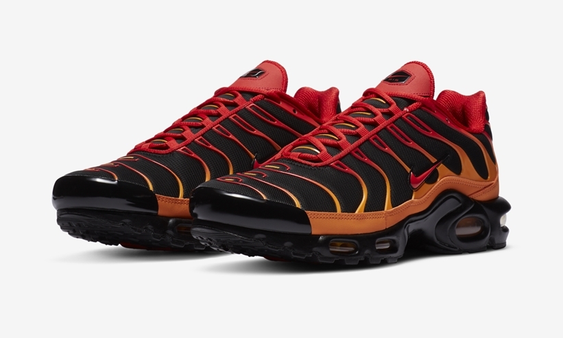 ナイキ エア マックス プラス “ブラック/チリレッド” (NIKE AIR MAX PLUS “Black/Chile Red”) [DA1514-001]