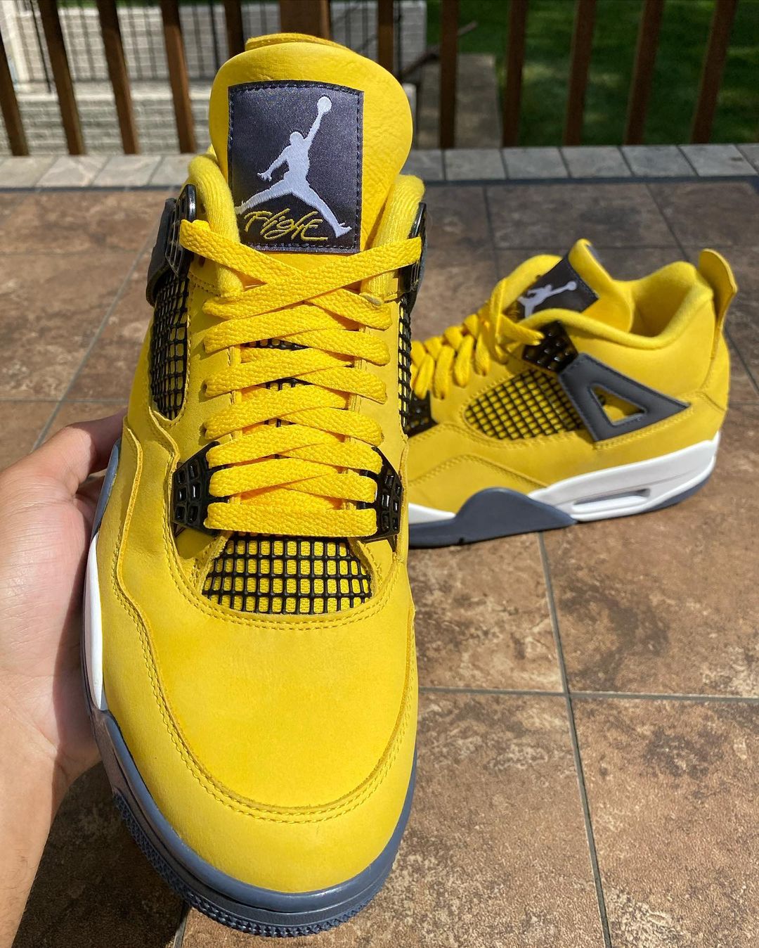 【国内 8/28 発売】ナイキ エア ジョーダン 4 レトロ “ツアーイエロー/ダークブルーグレー” (NIKE AIR JORDAN 4 RETRO “Tour Yellow/Dark Blue Grey”) [CT8527-700]