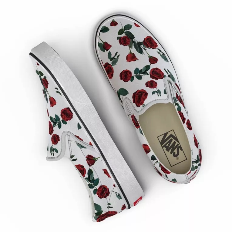 VANS “RED ROSES” OLD SKOOL/CLASSIC SLIP-ON (バンズ “レッドローズ” オールドスクール/クラシックスリッポン)