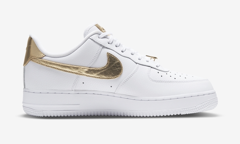 海外 11/18 発売予定！ナイキ エア フォース 1 ロー “ホワイト/メタリックゴールド” (NIKE AIR FORCE 1 LOW “White/Metallic Gold”) [DC2181-100]