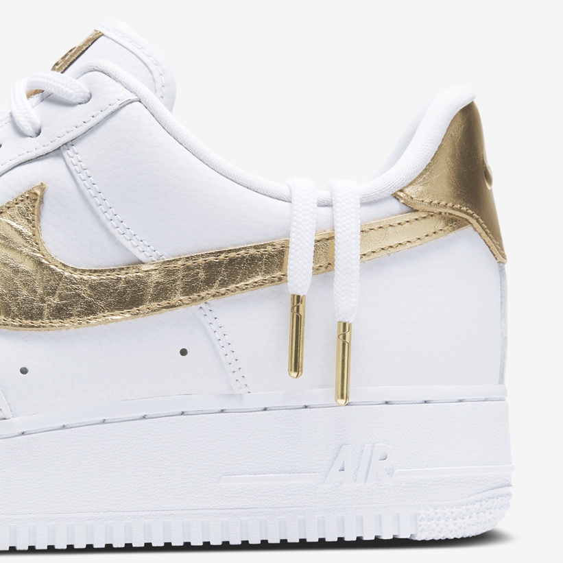 ナイキ エア フォース 1 ロー “ホワイト/メタリックゴールド” (NIKE AIR FORCE 1 LOW "White/Metallic Gold”) [DC2181-100]