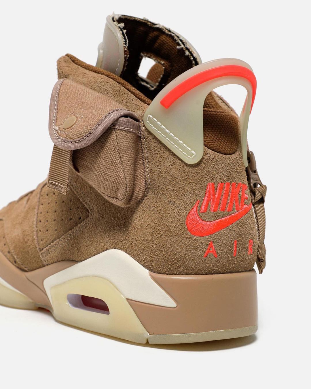 【国内 4/30 発売】トラビス・スコット × ナイキ エア ジョーダン 6 “ブリティッシュカーキ” (TRAVIS SCOTT NIKE AIR JORDAN 6 “British Khaki”) [DH0690-200]