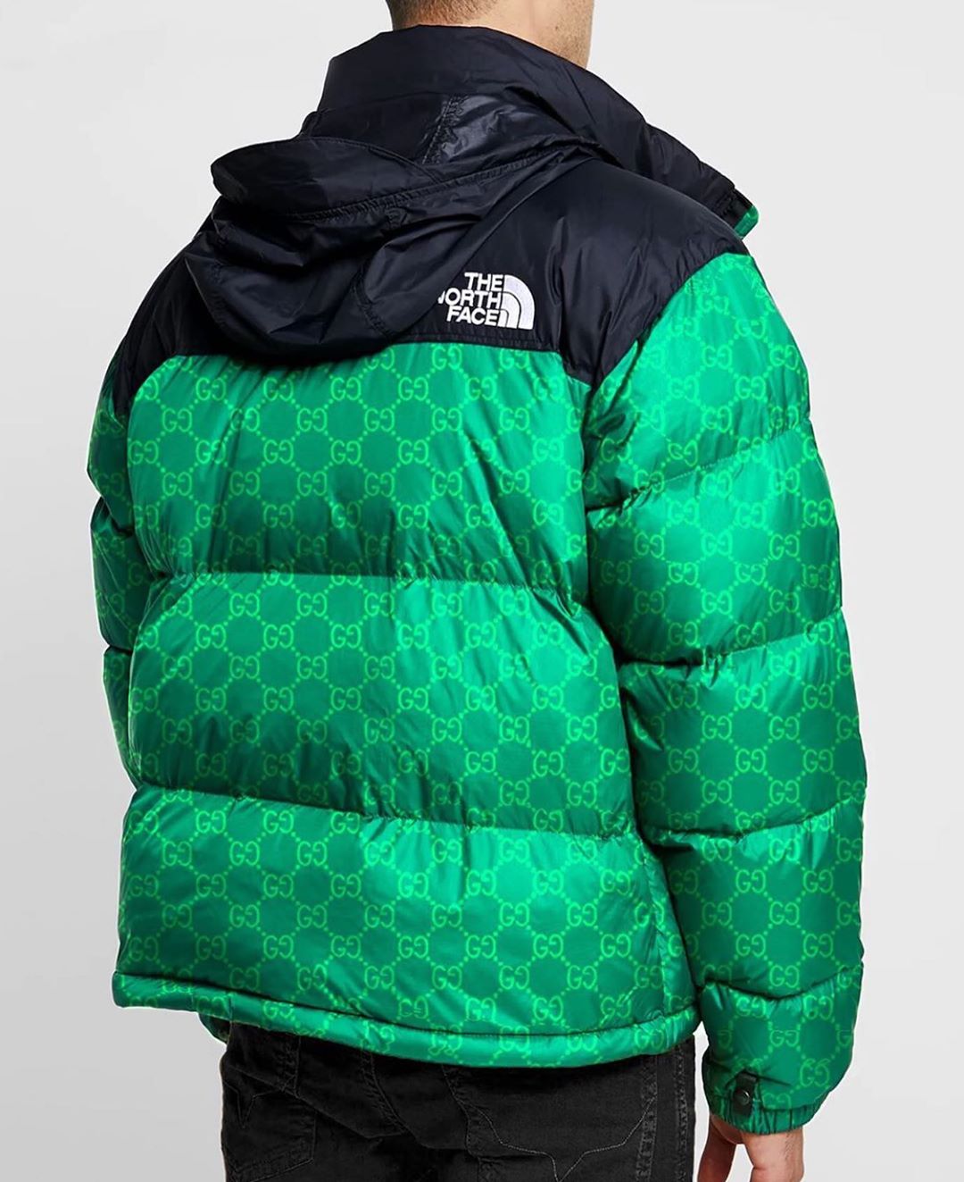 【2021年 1/6 国内 2カ所 先行販売】グッチ × ノースフェイス コラボレーション (GUCCI THE NORTH FACE)