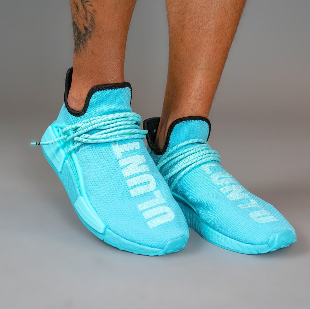 Pharrell Williams x adidas Originals NMD TRAIL HU “Blue/ULUNTU” (ファレル・ウィリアムス アディダス オリジナルス エヌエムディー “ブルー/ブラック”) [GY0094]