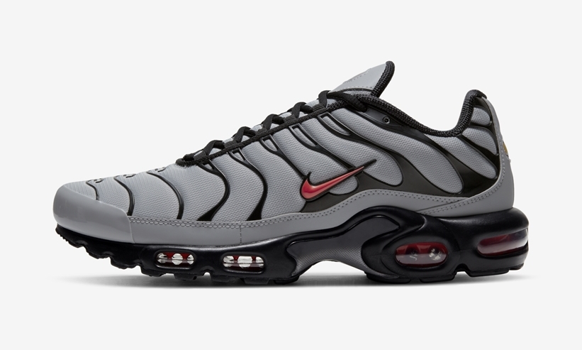 ナイキ エア マックス プラス “グレー/ブラック/レッド” (NIKE AIR MAX PLUS “Grey/Black/Red”) [DC1936-002]