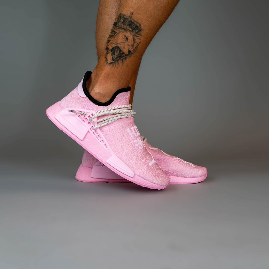 【国内 3/27 発売】Pharrell Williams x adidas Originals NMD TRAIL HU “Pink/Human Race” (ファレル・ウィリアムス アディダス オリジナルス エヌエムディー “ピンク/人類”) [GY0088]